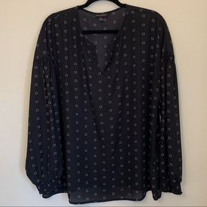 Banana Republic Black and White Peasant Top